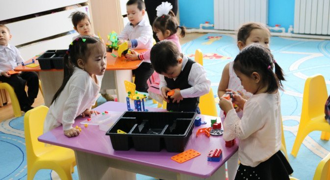 «Дарынды бала» – бақытты балалар алаңы.